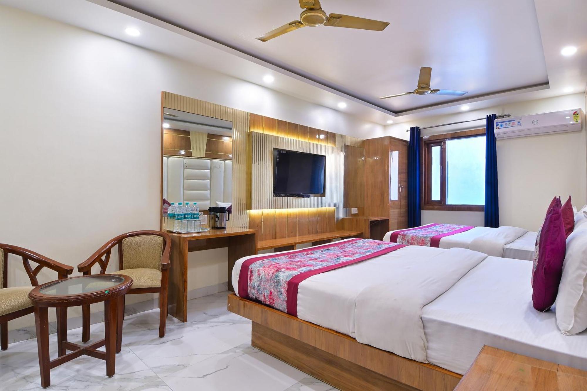 Hotel Glow Inn Paharganj-3 Mins Walk From New Delhi Railway Station Екстериор снимка