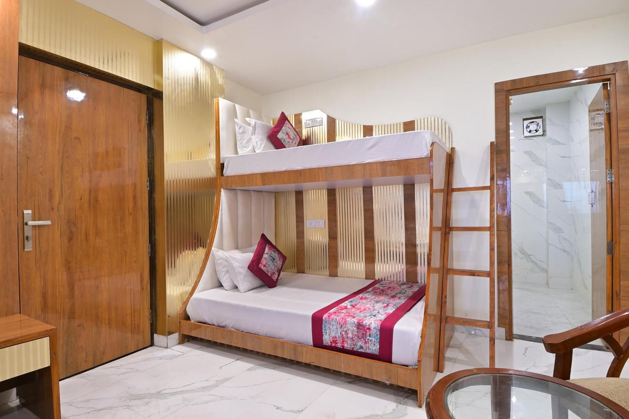 Hotel Glow Inn Paharganj-3 Mins Walk From New Delhi Railway Station Екстериор снимка