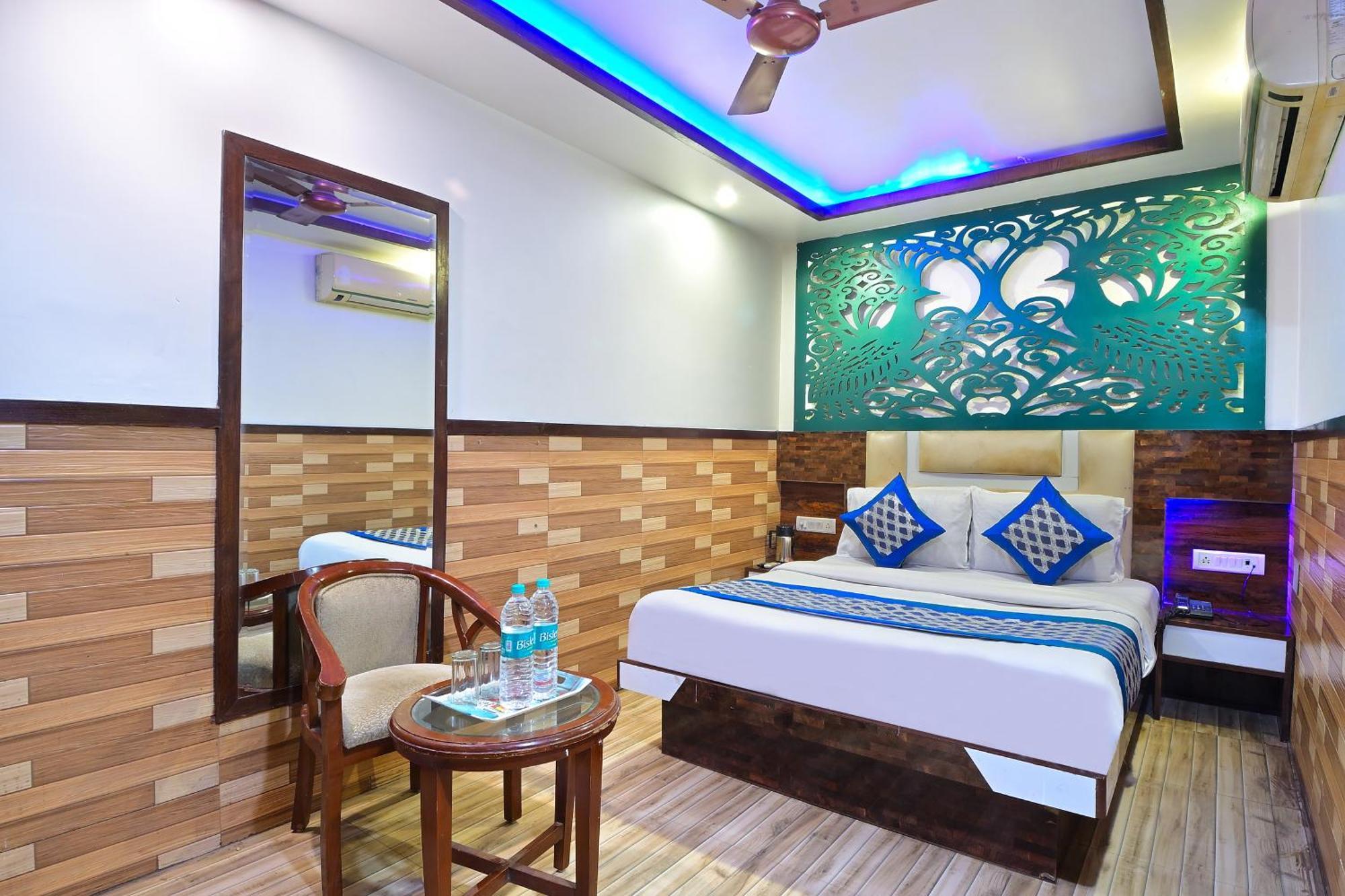 Hotel Glow Inn Paharganj-3 Mins Walk From New Delhi Railway Station Екстериор снимка