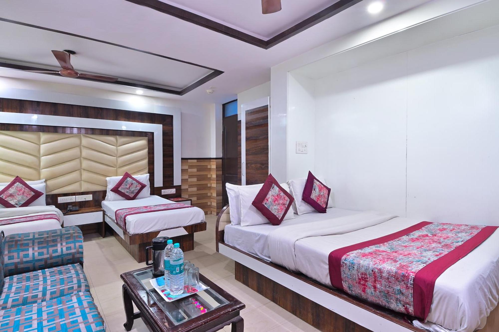 Hotel Glow Inn Paharganj-3 Mins Walk From New Delhi Railway Station Екстериор снимка
